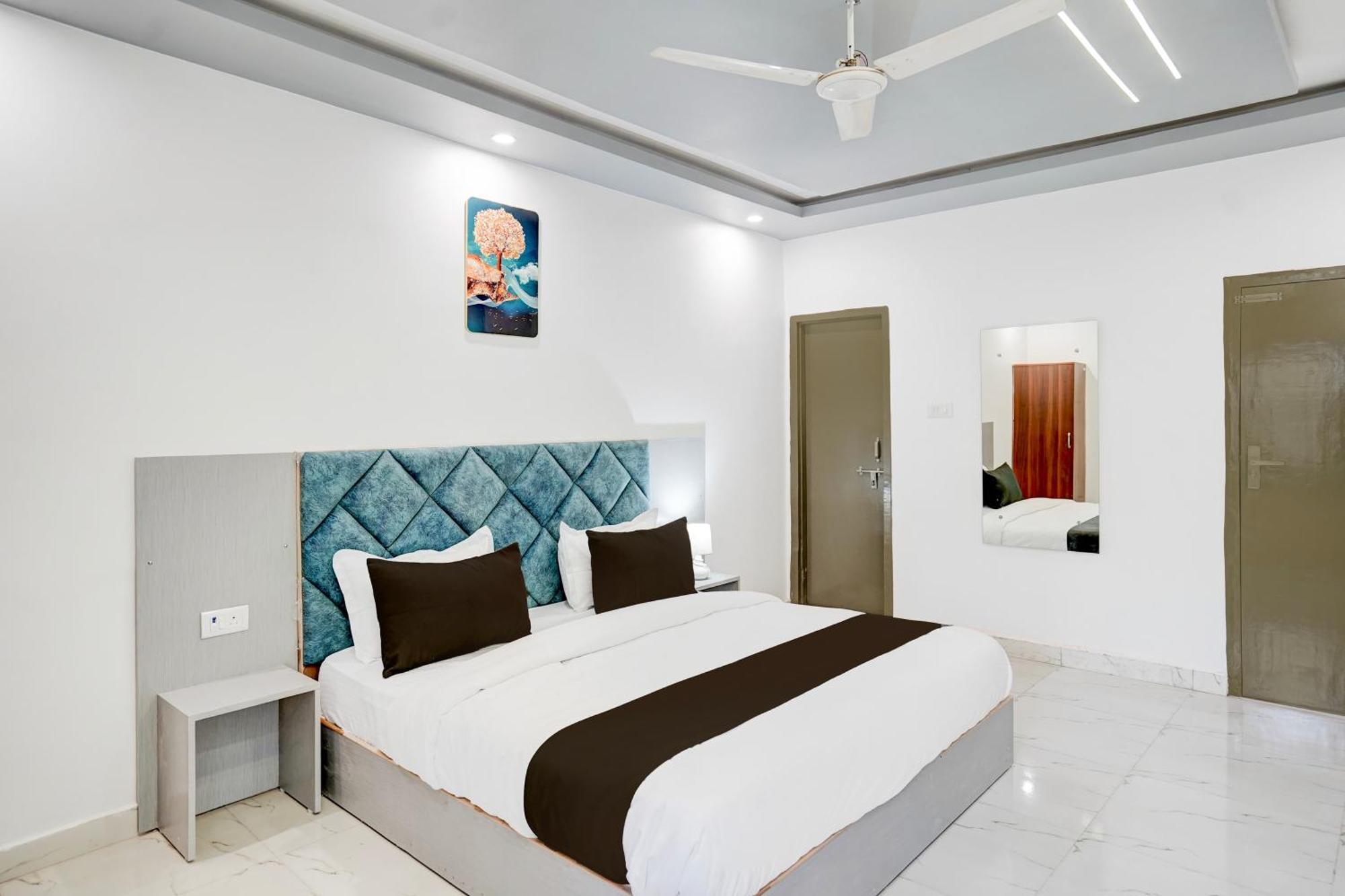 Fabhotel Villa The Suites Allāhābād Junction Екстериор снимка
